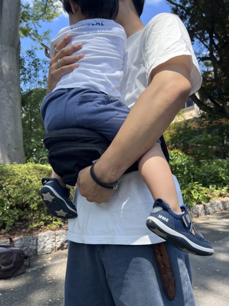 ベーシックパパ抱っこ時画像