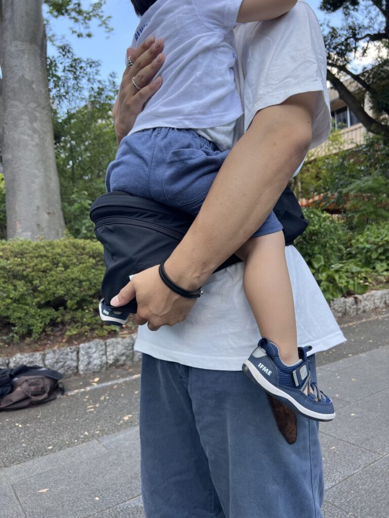 アドバンスパパ抱っこ時画像